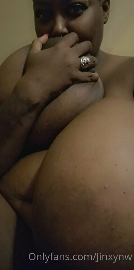 jinxynw xxx model image