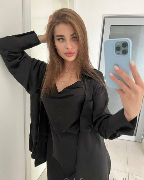 bella lla exclusive model archive