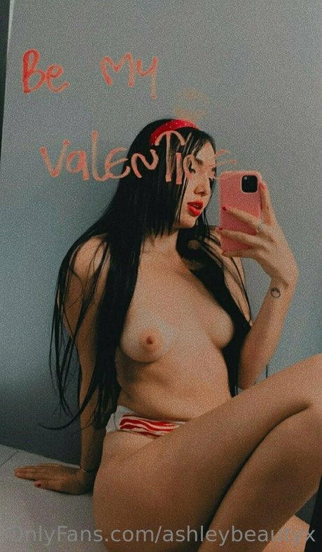ashleybeautyx model nude pics
