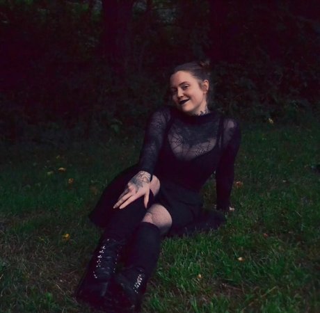 LoveLaurenn star best photo