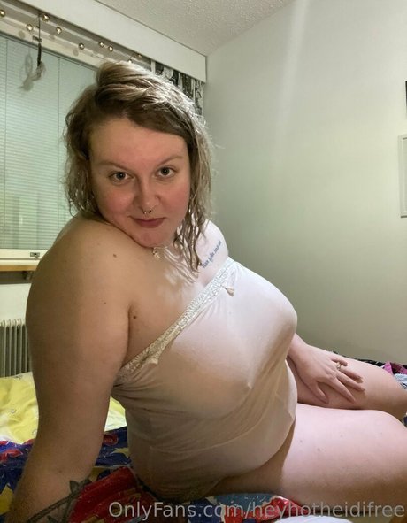 heyhotheidifree Profile pic