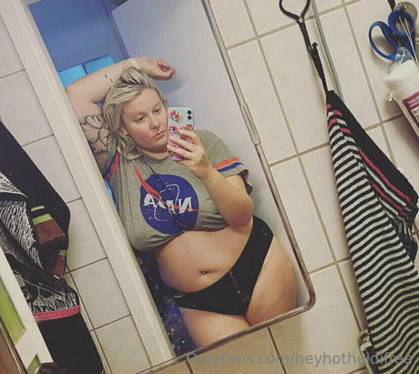 heyhotheidifree star best pics