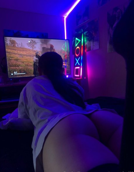 erotiniii exclusive actress img