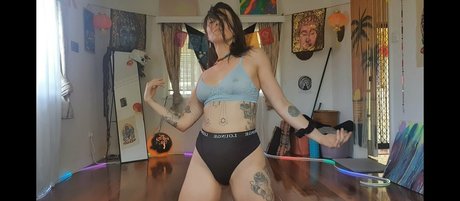 annalicia arts best actress pictures