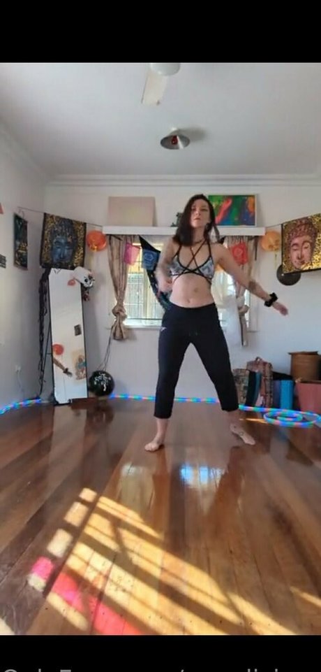 annalicia arts best model images