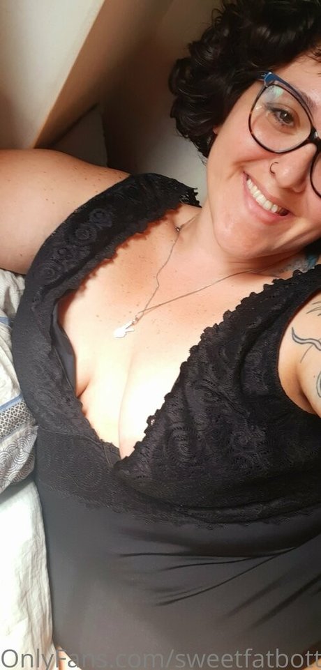 sweetfatbottomed naked pornstar pictures