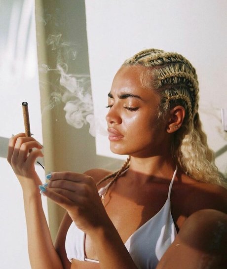 Tara Sky Martin hd actress pics