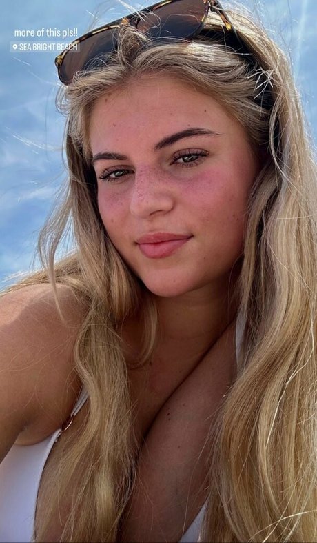 Shea O naked star picture