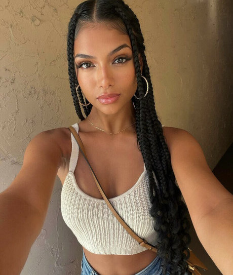 Tainamaria_ model nice photos