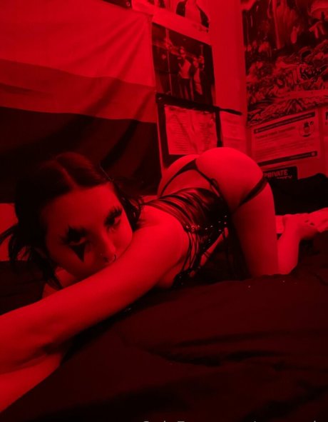 wuvvmia hot actress galleries