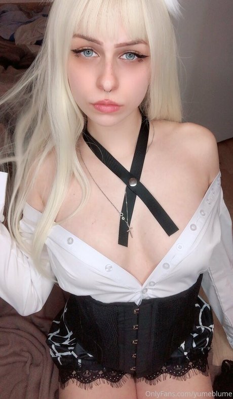 Yumeblume nudes star photo