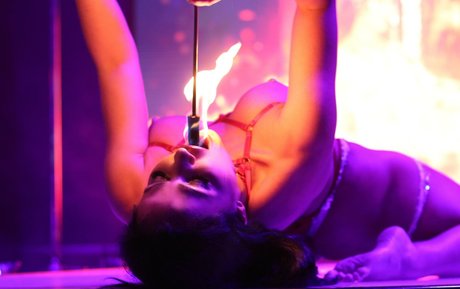 Angela Sommers nice model img