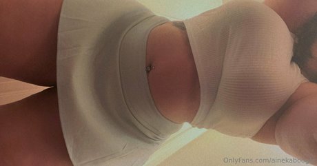 ainekaboogie nudes star pictures