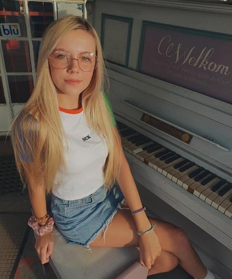 liamekrugerxoxo model galleries