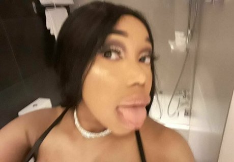 mariamilanworld adult actress pic