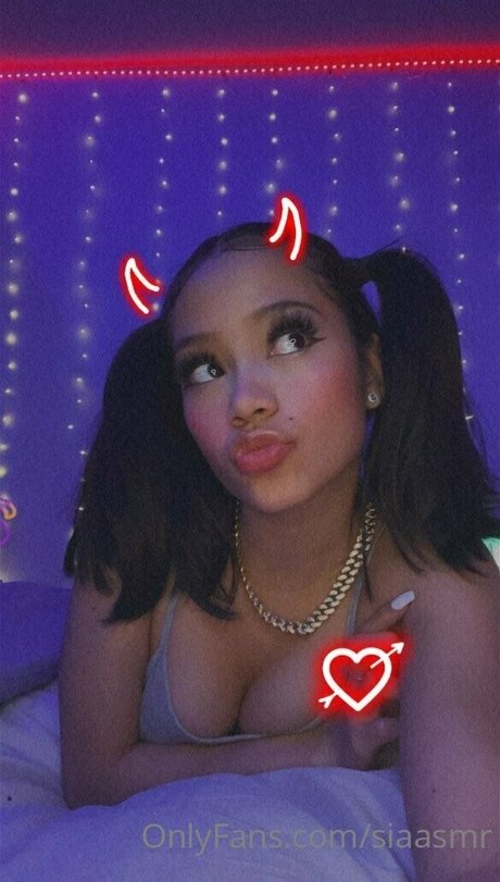 siaasmr pretty star images