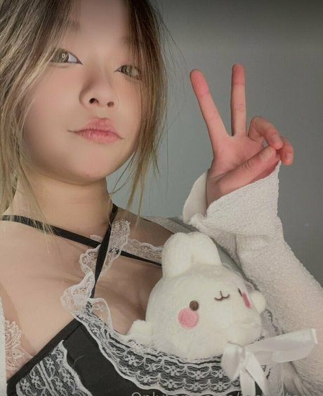 jennieteen erotic model archive