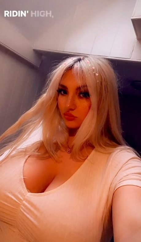 Shona Colson Profile pic