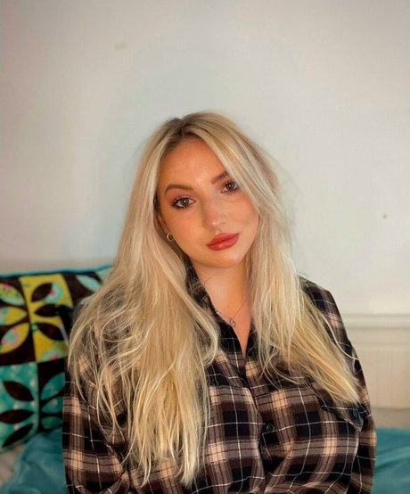 Shona Colson hd actress pictures