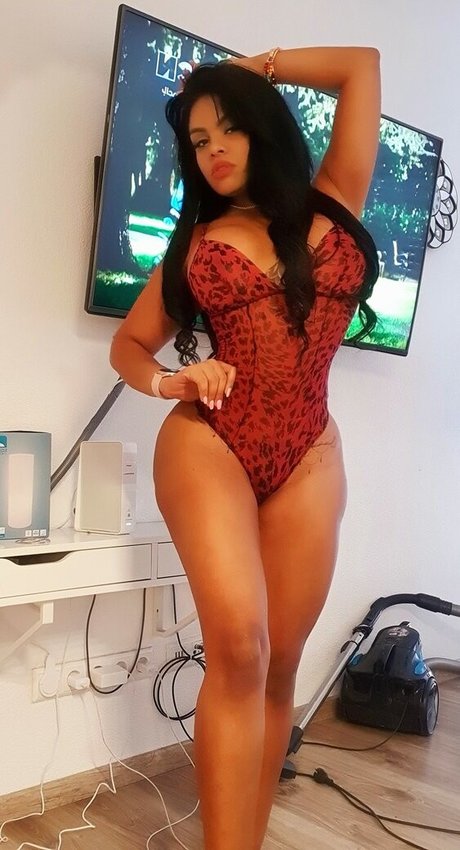 Rihanna Miller Profile pic