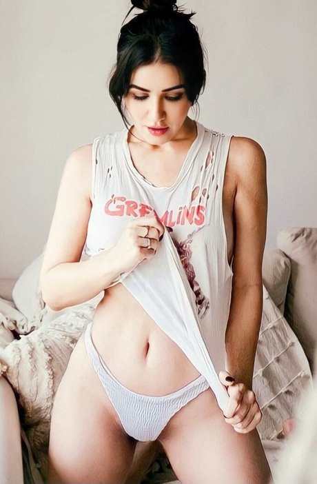 amyaelaofficial pornstar hd photos