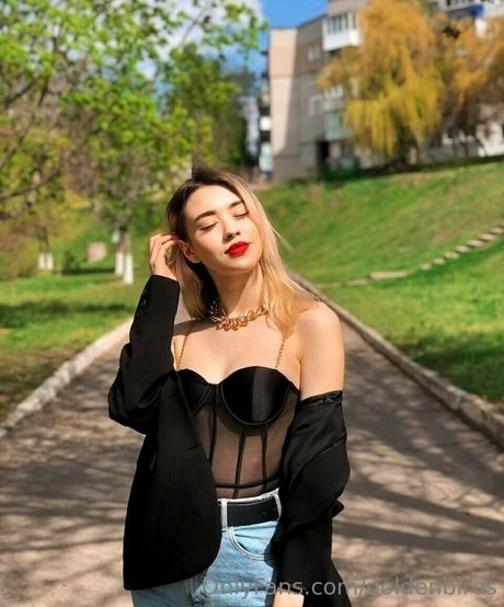 goldenbirds best star image