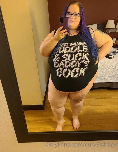 curv3s4days model porn photos