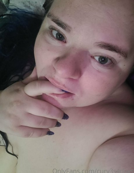 curv3s4days model best pic