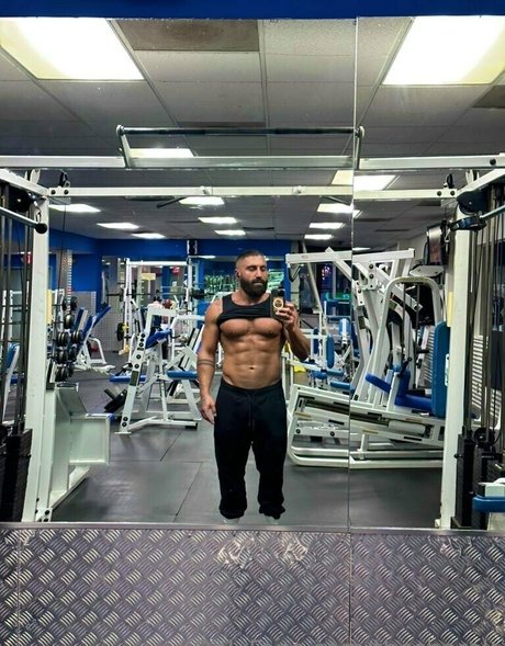 thesharok beautiful actress images