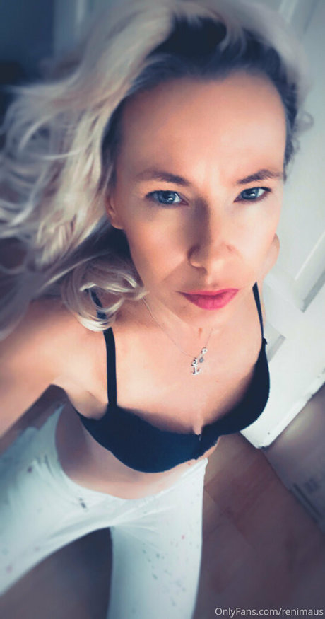 loveislove01 model art picture