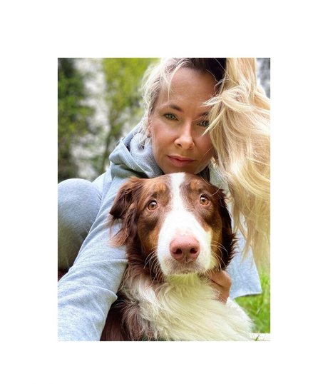 loveislove01 sexy actress photo