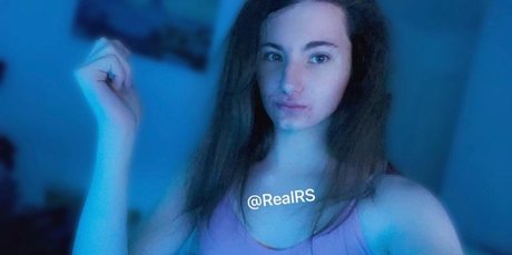 RealRS pornographic actress picture