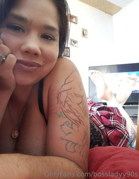 bossladyy90s star adult images