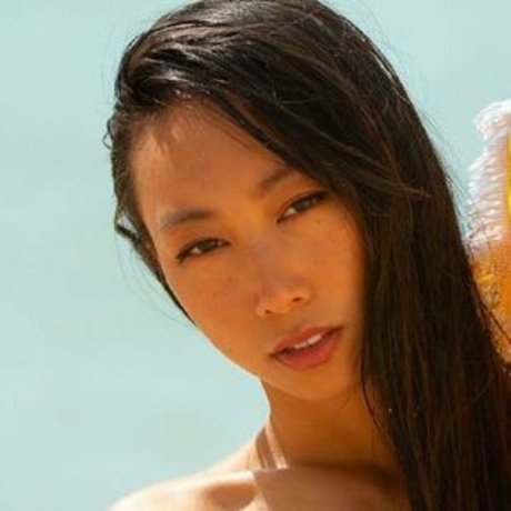 Kim Shinobi beautiful actress pics