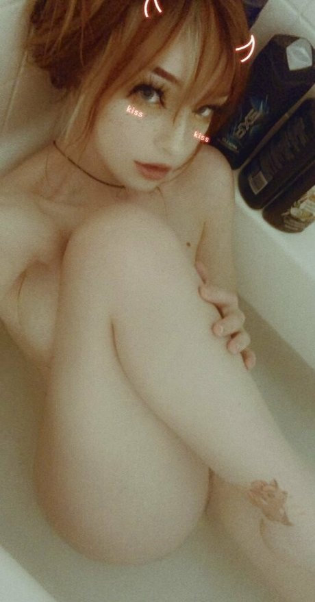 eeveedavis naked actress gallery