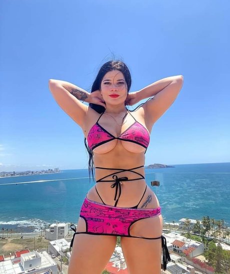 Luciana Cedeno star nude images