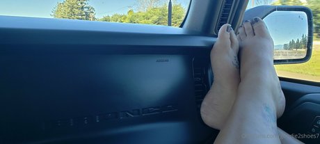 goodie2shoes7 pornstar high quality img