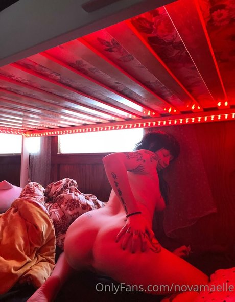 Nova Maelle star free galleries