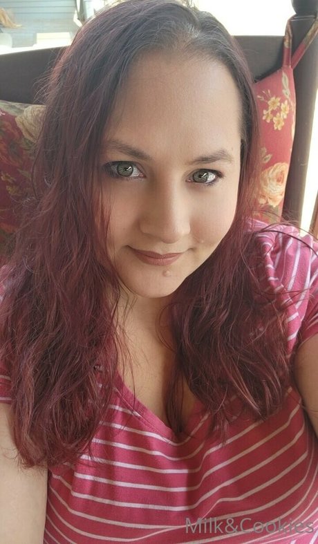 domiemomie Profile pic