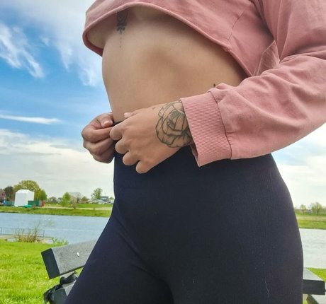 Sumy high quality actress photo