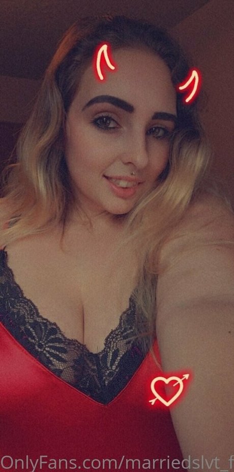 marriedslvtfree sexy model pics
