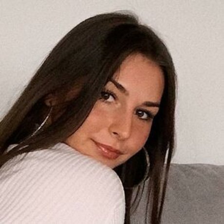 Nairasfeet pornstar adult photos