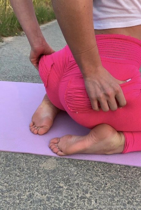 Nairasfeet erotic pornstar pic