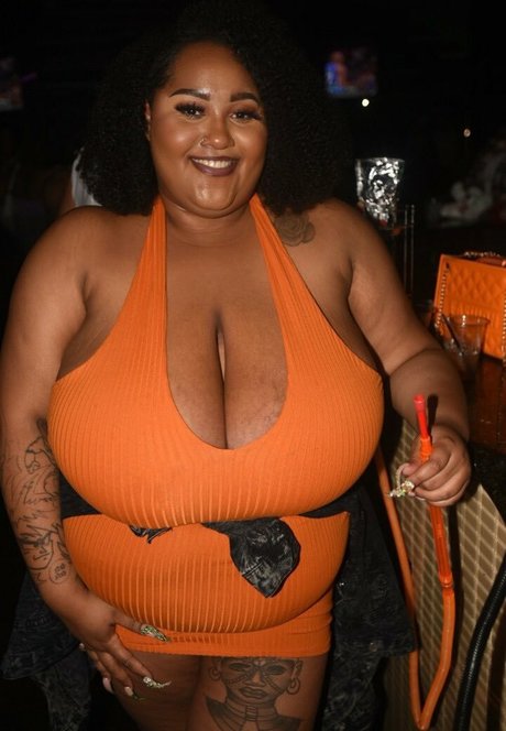 Anyai The Saiyan sex star img