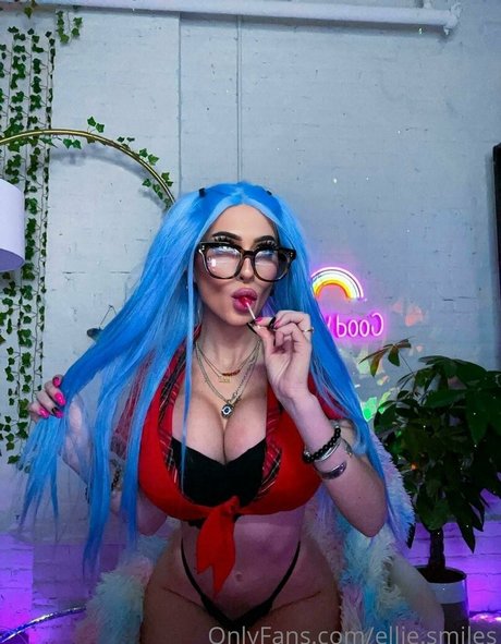 Geminisavy model beautiful pictures