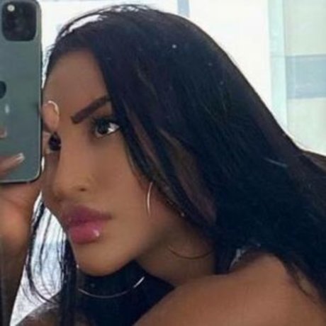 Iasmin Felix model pornographic photos