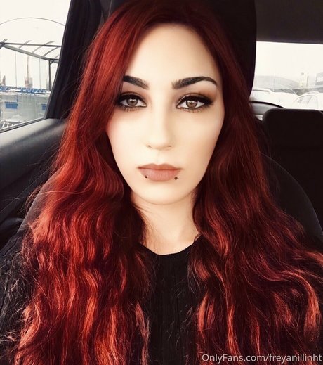 freyanillinht sex actress photo