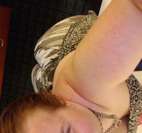 bbw4red20 top model pic