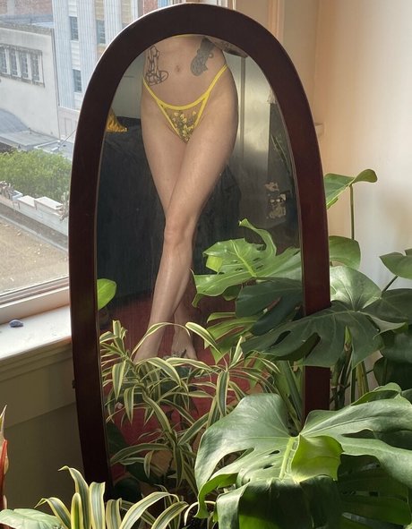 whoreticulture pornstar hot pic