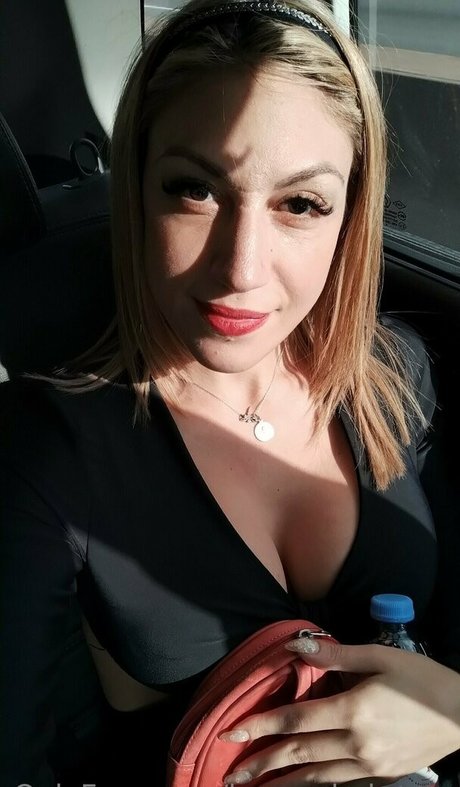 evacream star hd photo